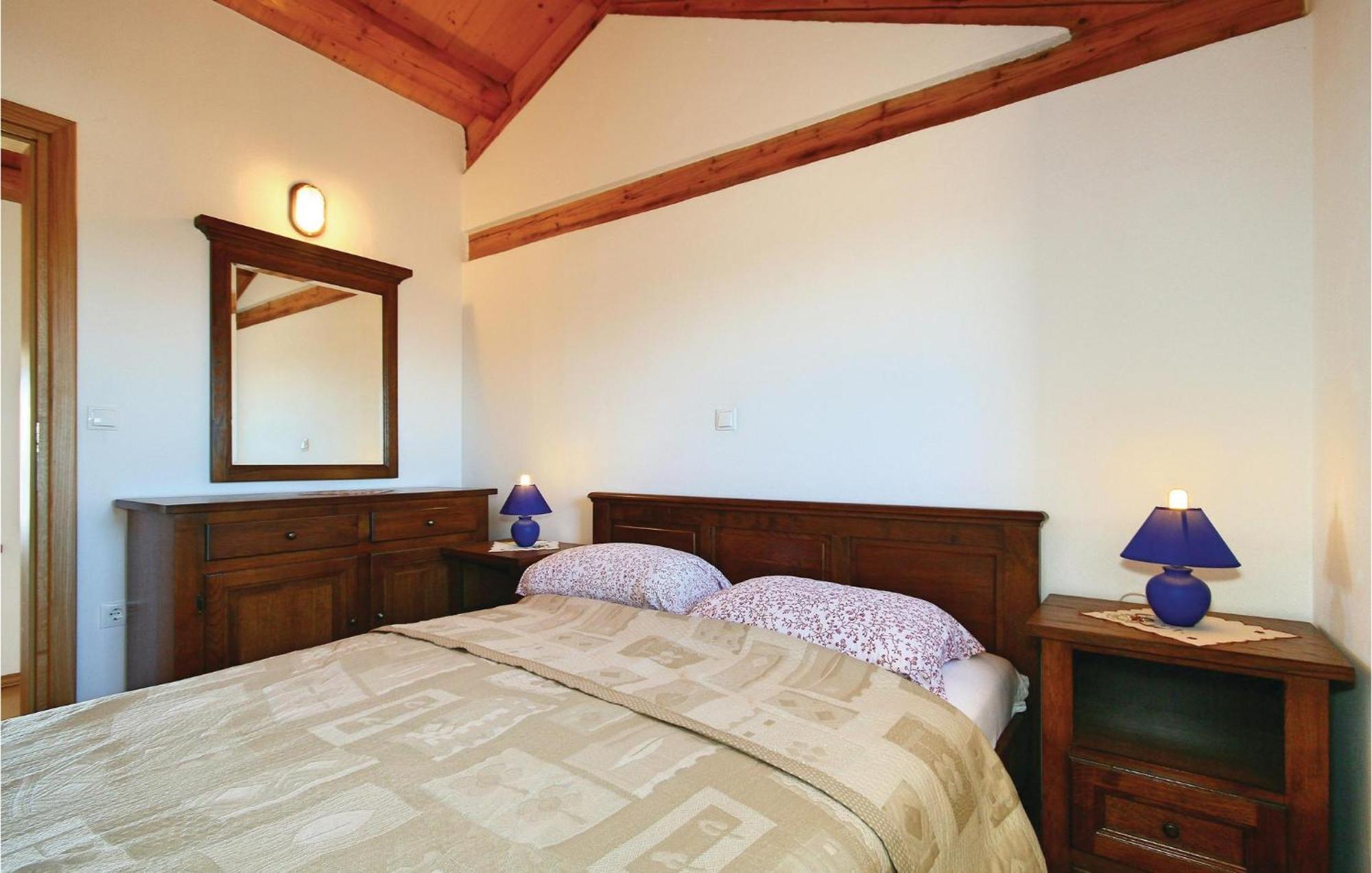Pet Friendly Home In Ritosin Brig With Wifi Vranici Bagian luar foto
