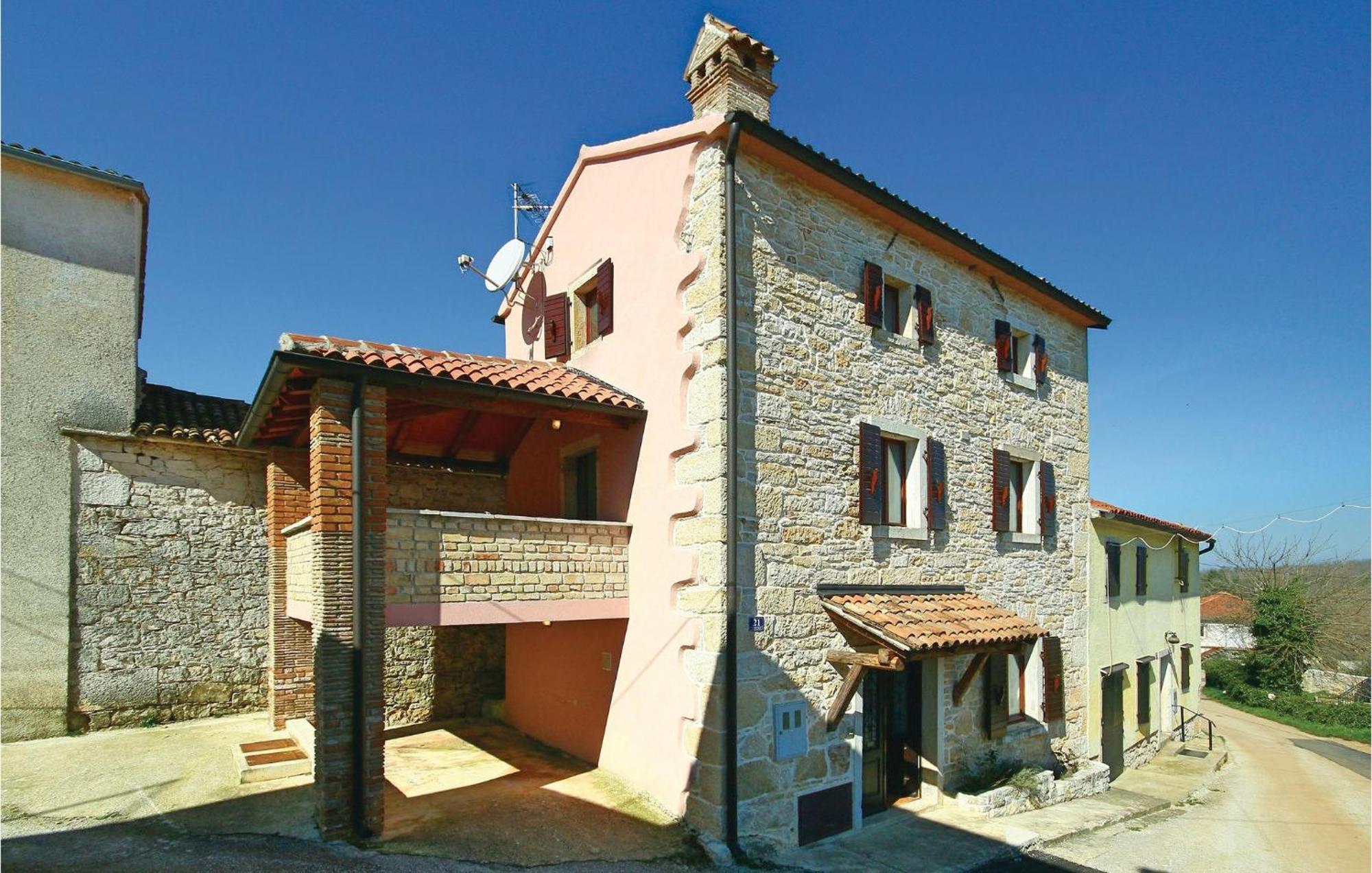 Pet Friendly Home In Ritosin Brig With Wifi Vranici Bagian luar foto